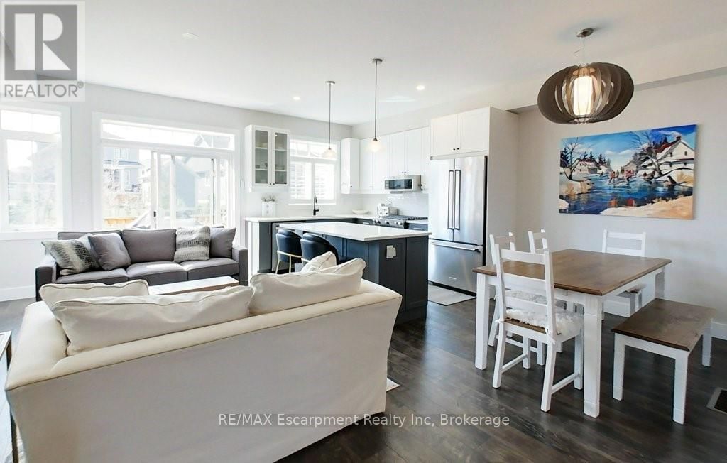 212 COURTLAND STREET Image 15