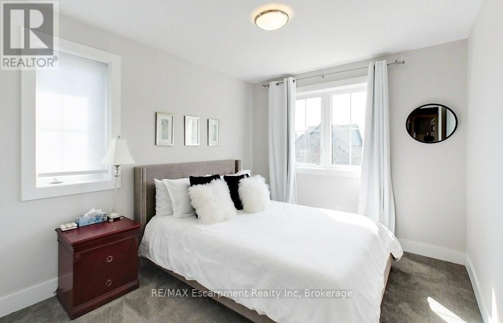 212 COURTLAND STREET Image 25