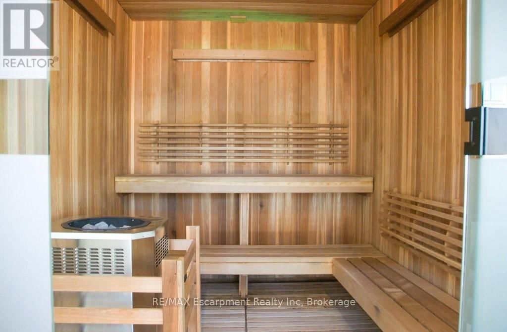 212 COURTLAND STREET Image 46