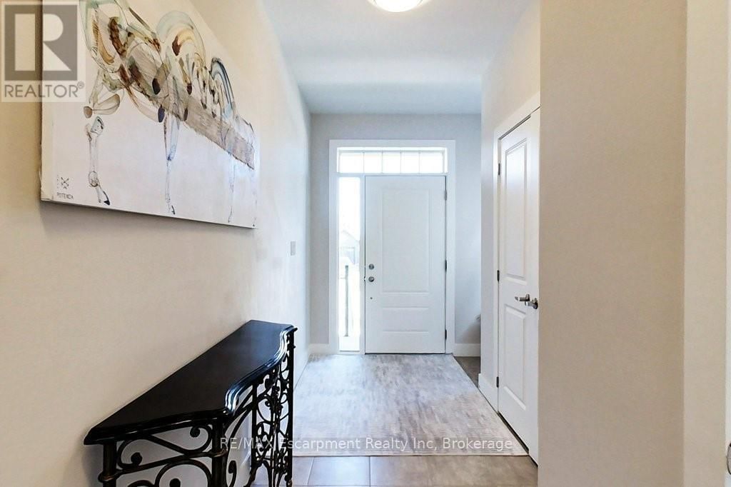 212 COURTLAND STREET Image 6