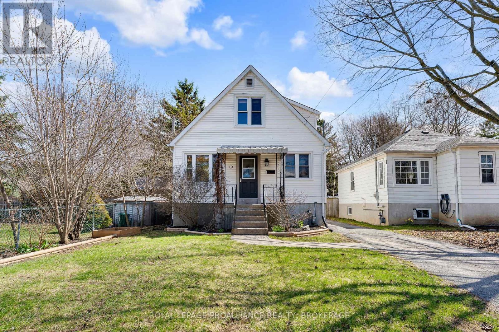 19 WESTDALE AVENUE Image 1