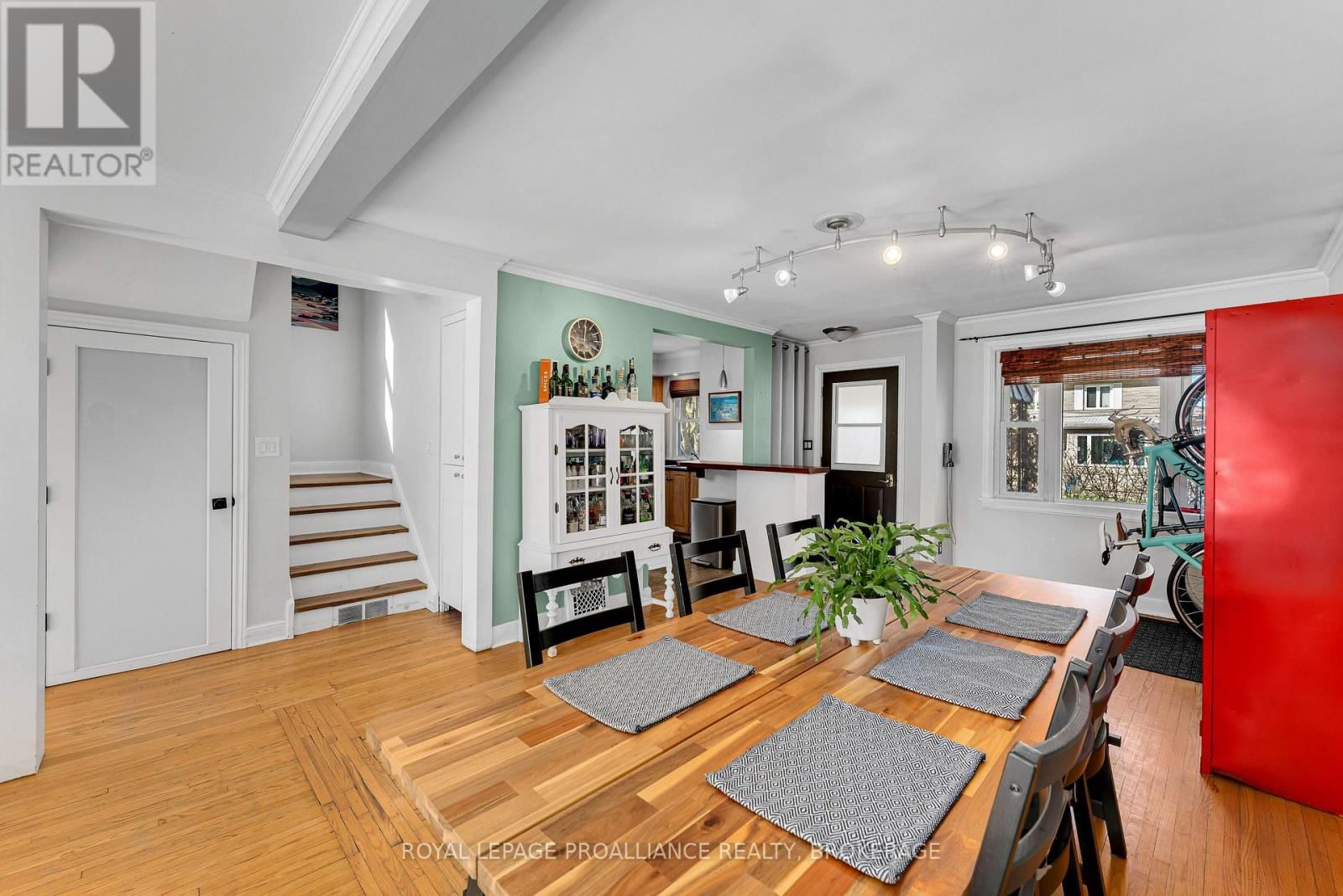 19 WESTDALE AVENUE Image 13