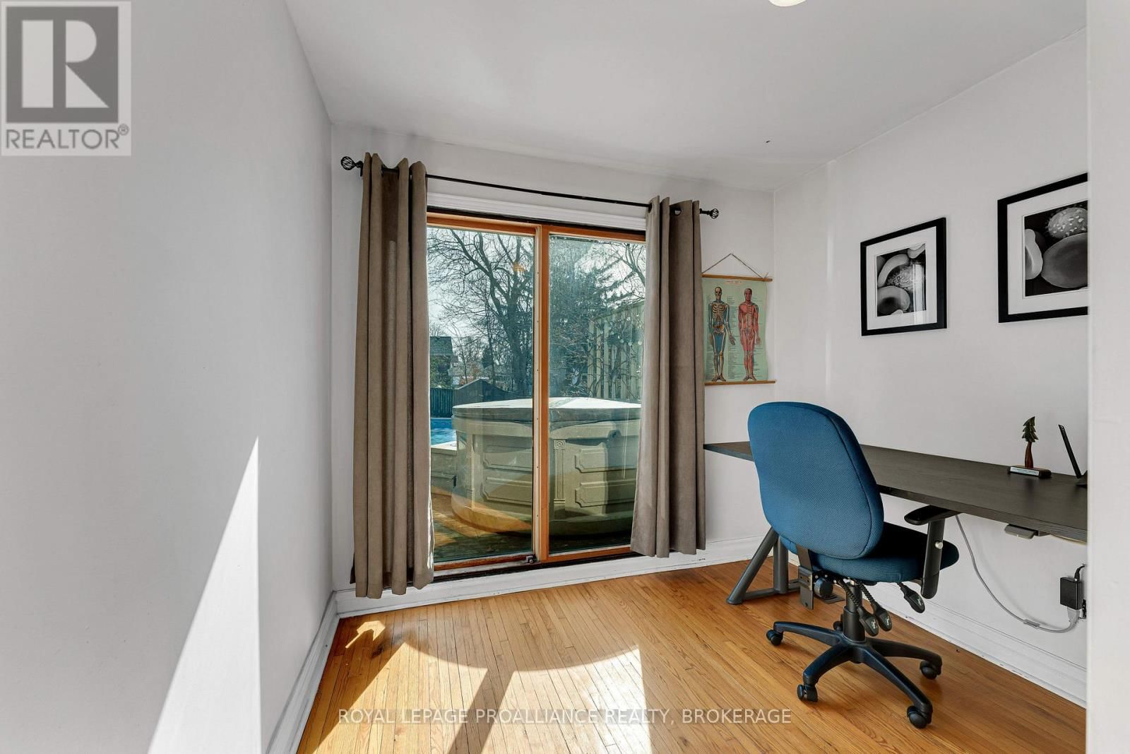 19 WESTDALE AVENUE Image 15