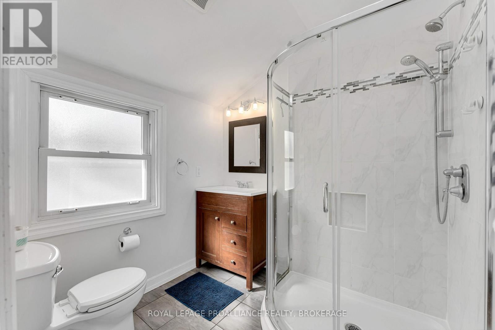 19 WESTDALE AVENUE Image 18