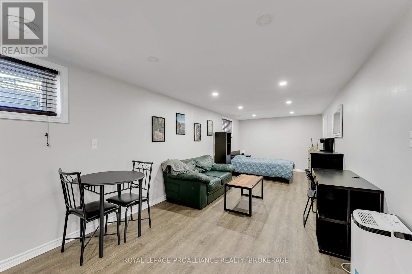 19 WESTDALE AVENUE Image 23