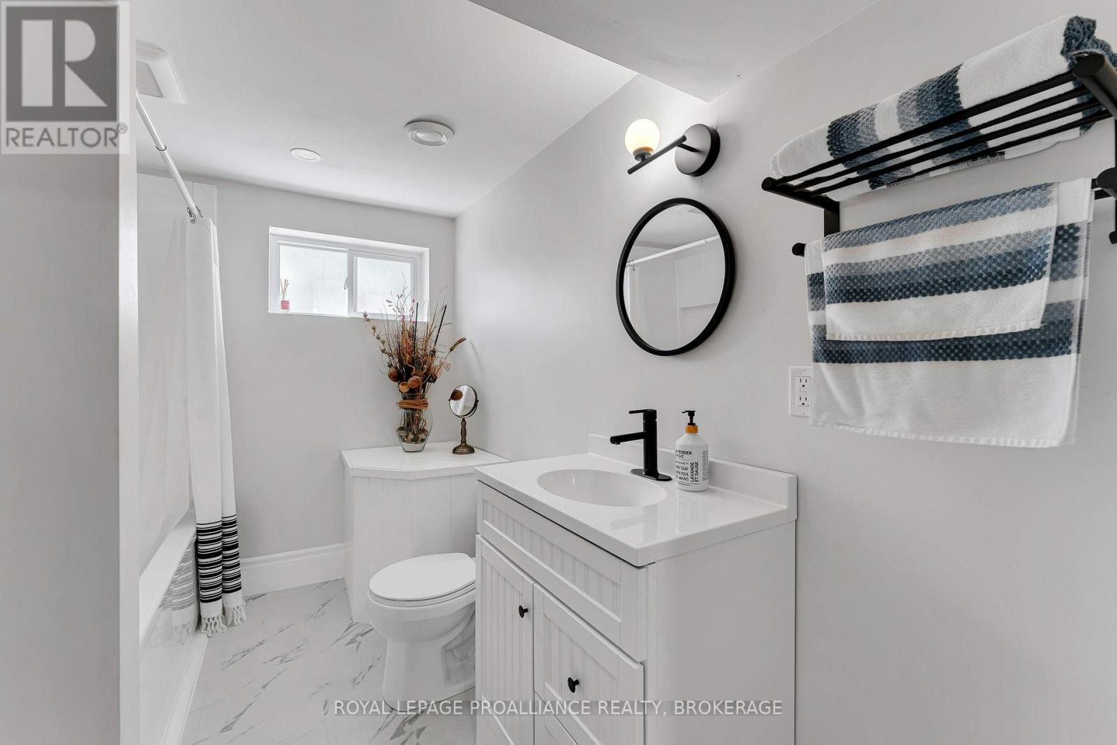 19 WESTDALE AVENUE Image 24