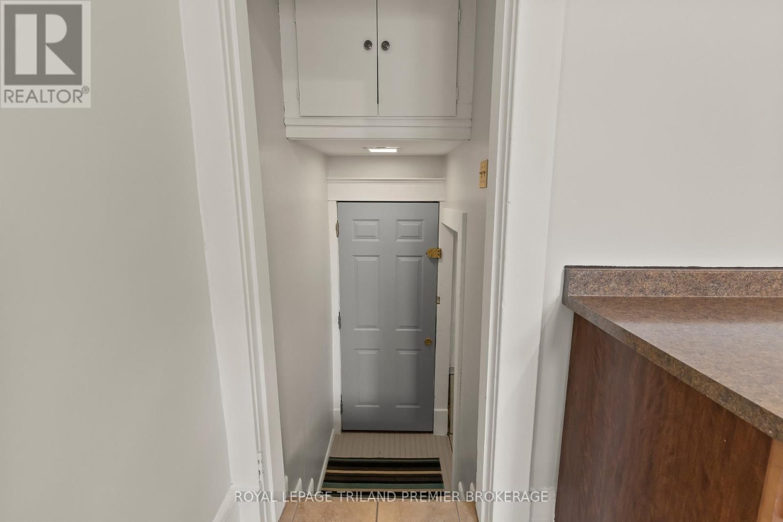 653 PRINCESS AVENUE Image 31