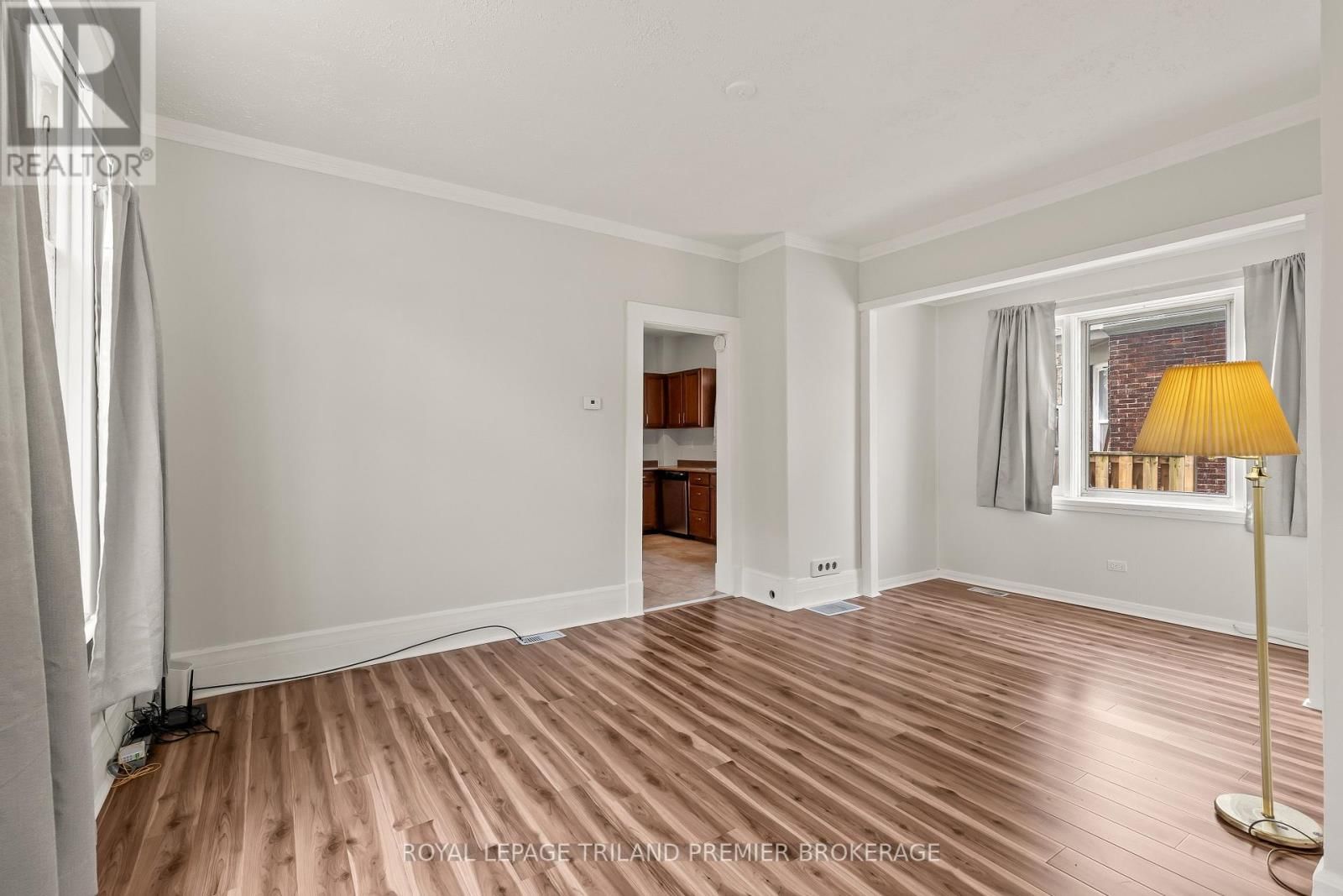 653 PRINCESS AVENUE Image 8