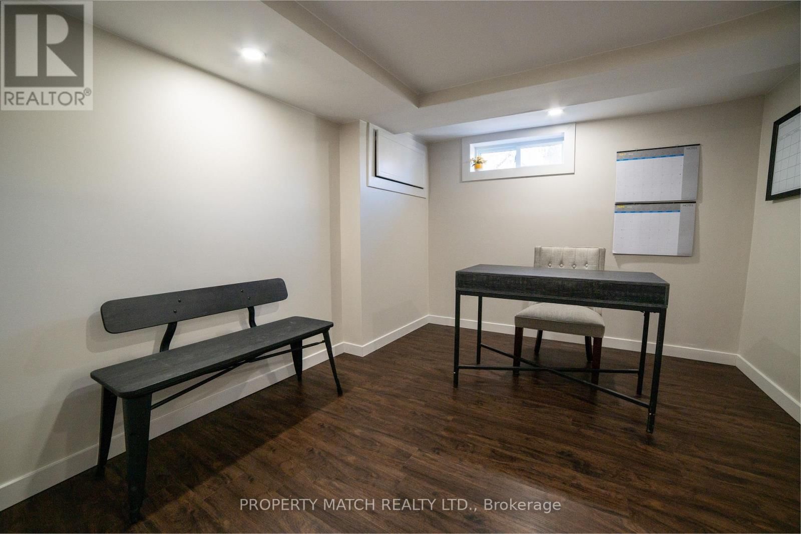 16 SIMMONS STREET Image 29