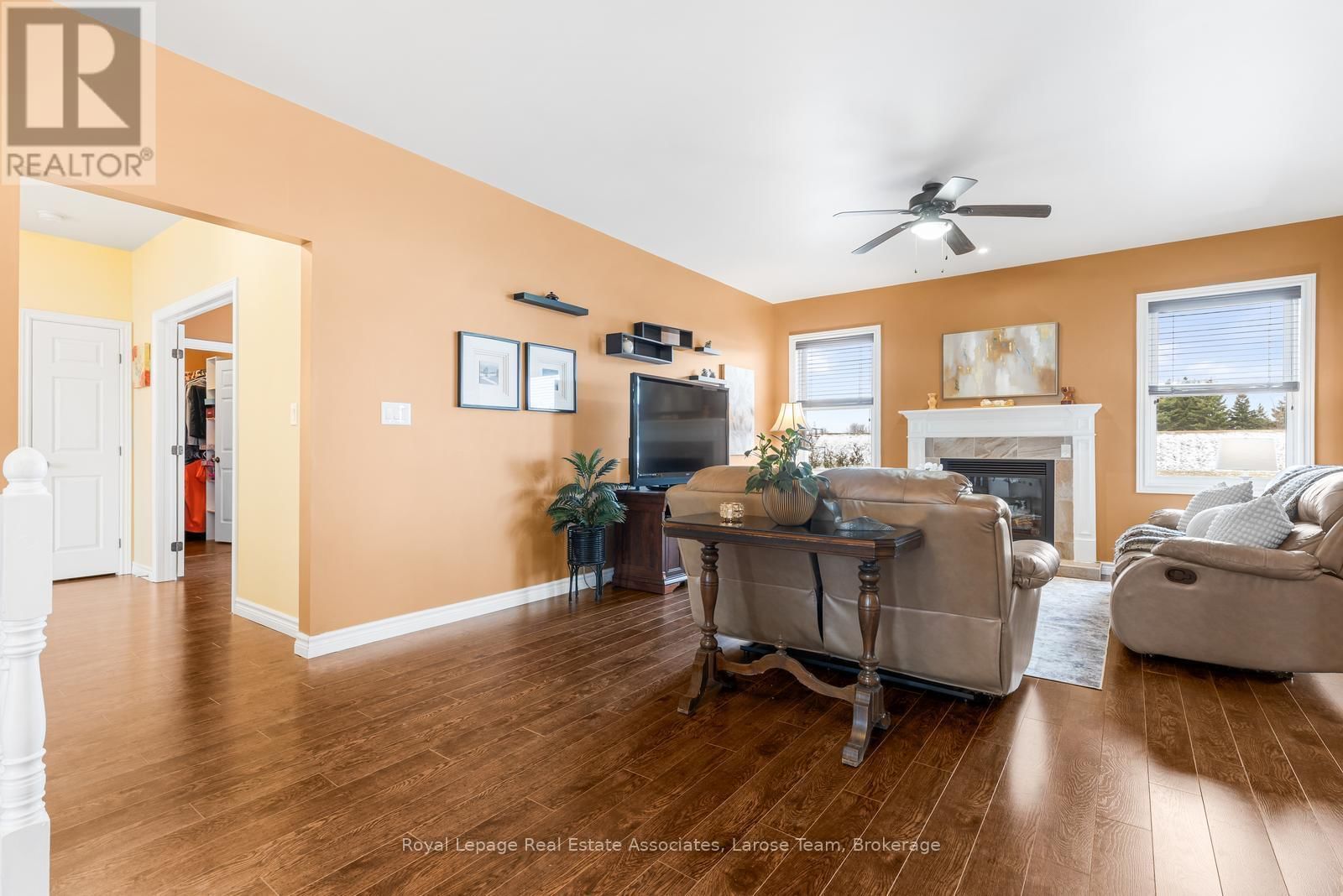 5484 ATTEMA CRESCENT Image 10