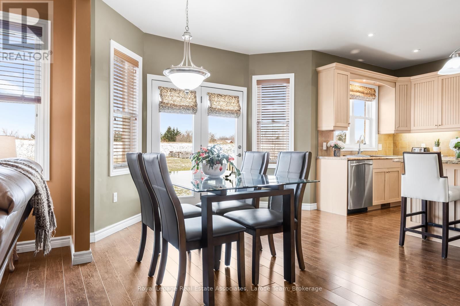 5484 ATTEMA CRESCENT Image 15