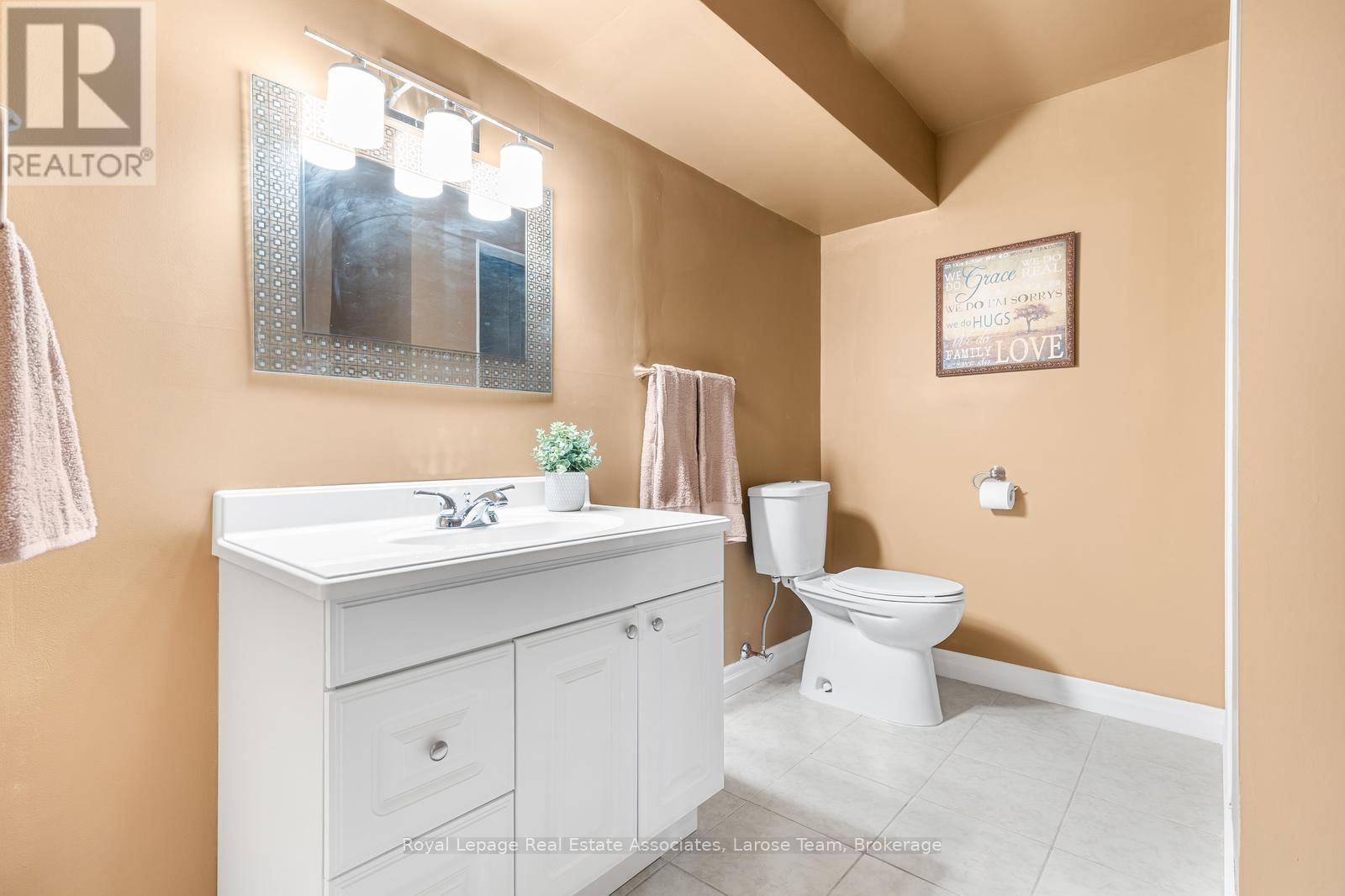 5484 ATTEMA CRESCENT Image 34