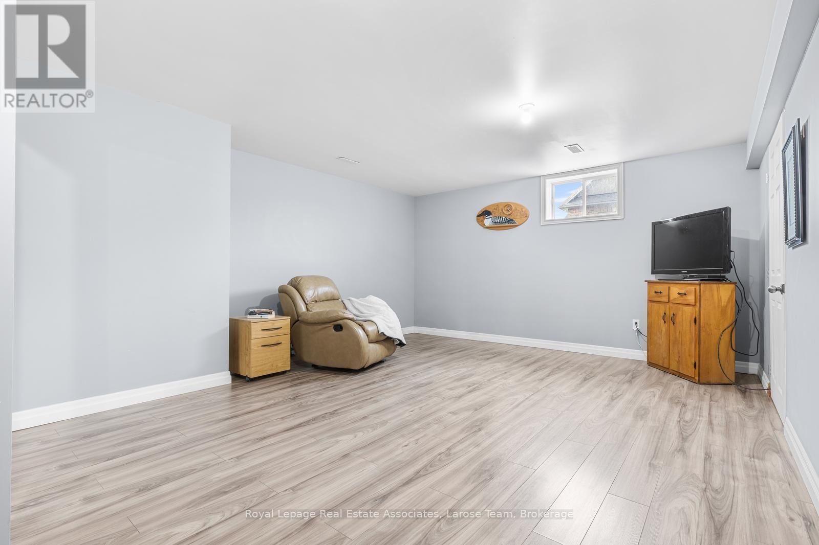 5484 ATTEMA CRESCENT Image 36