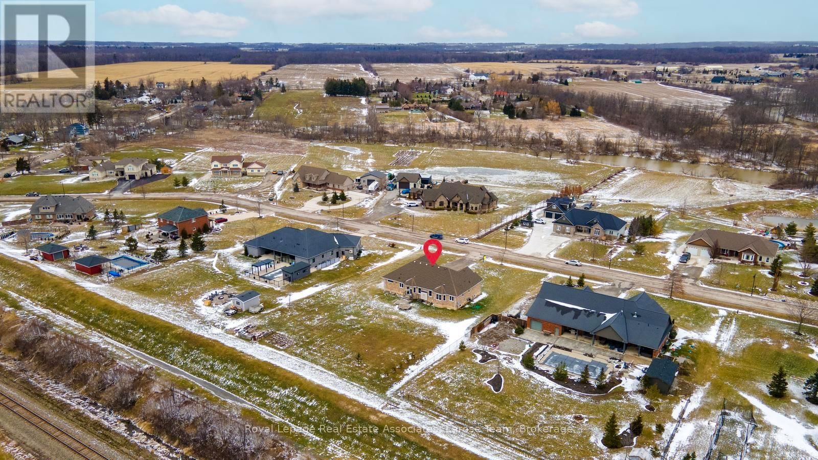 5484 ATTEMA CRESCENT Image 39