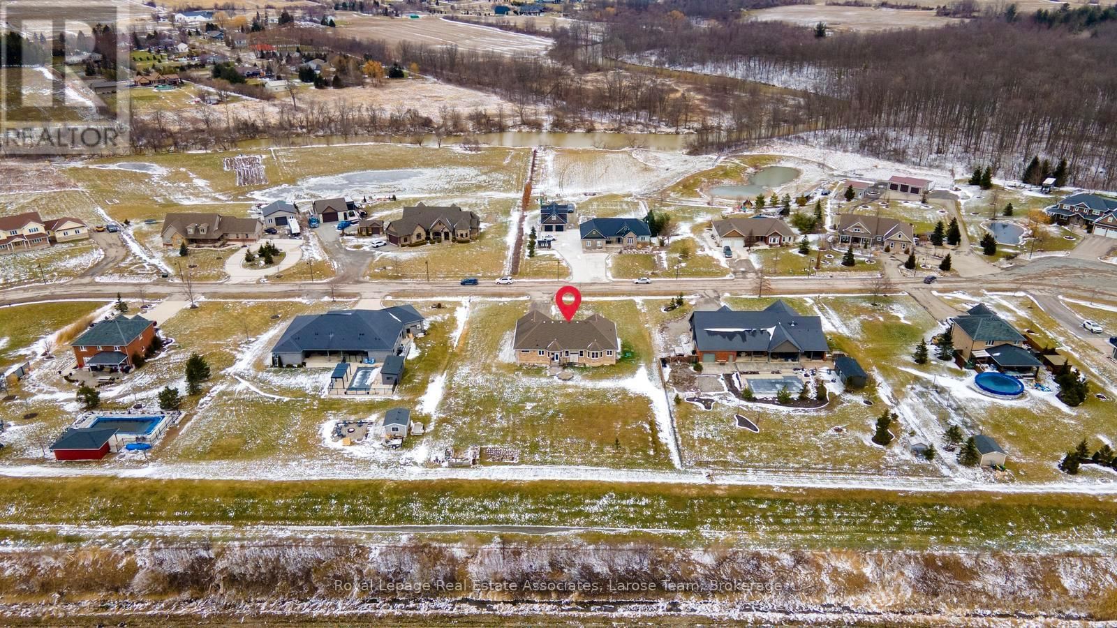 5484 ATTEMA CRESCENT Image 41