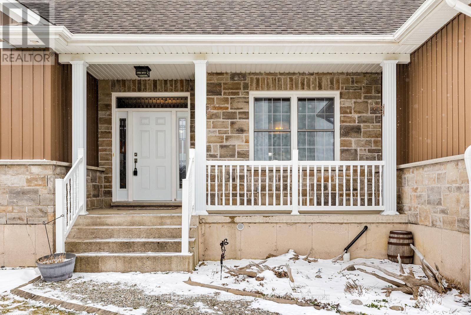 5484 ATTEMA CRESCENT Image 5