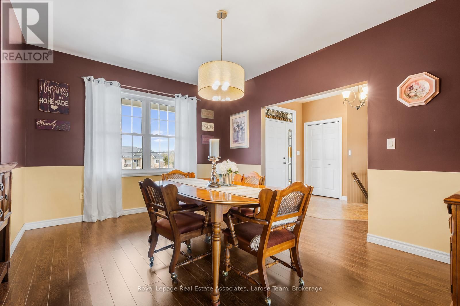 5484 ATTEMA CRESCENT Image 8