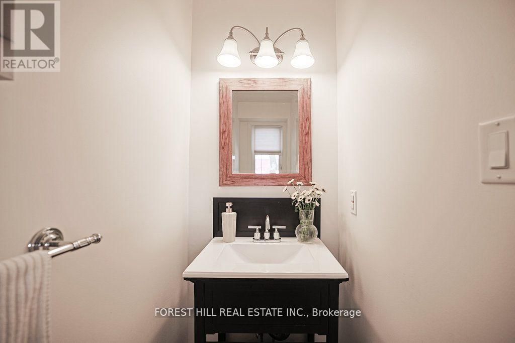 15 - 523 BEECHWOOD DRIVE Image 12