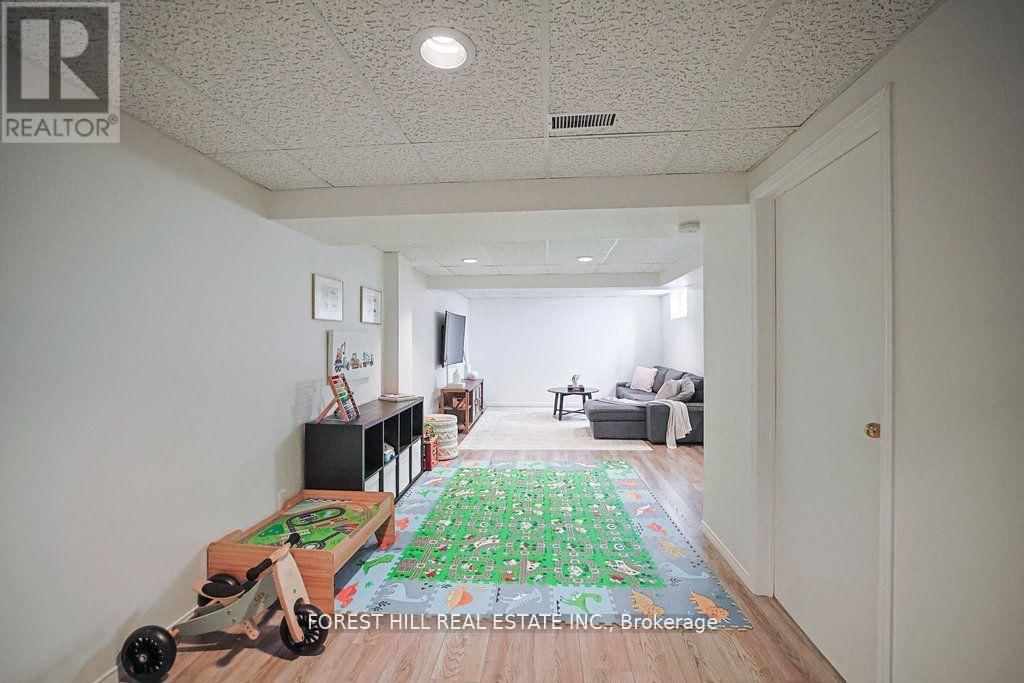 15 - 523 BEECHWOOD DRIVE Image 21