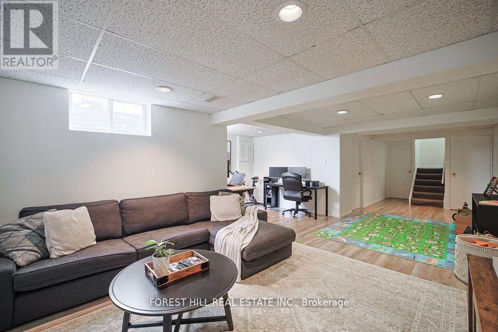 15 - 523 BEECHWOOD DRIVE Image 23