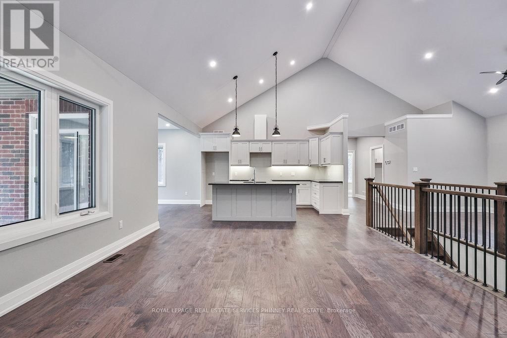 72 HARMONIOUS DRIVE Image 14