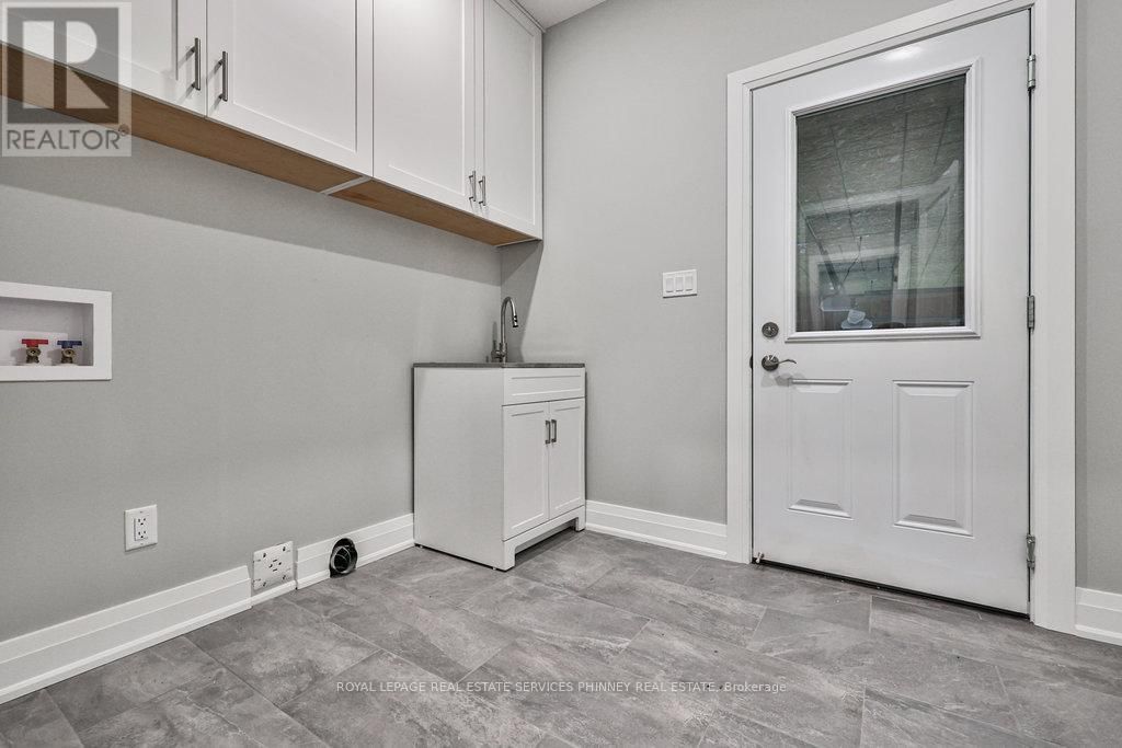 72 HARMONIOUS DRIVE Image 23