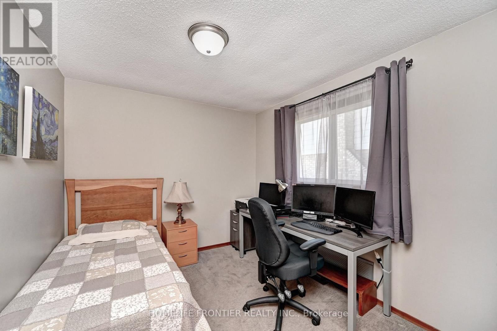 121 FOREST ROAD Image 22