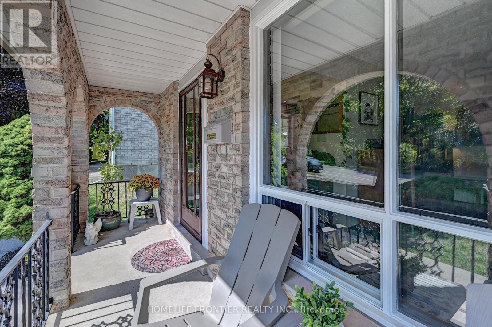 121 FOREST ROAD Image 3