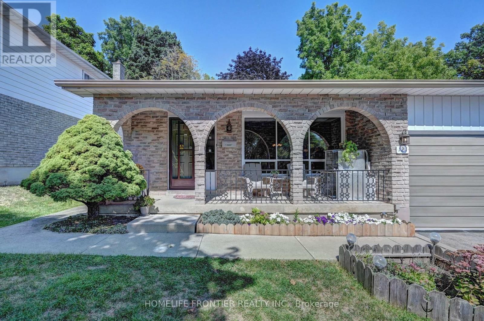 121 FOREST ROAD Image 4