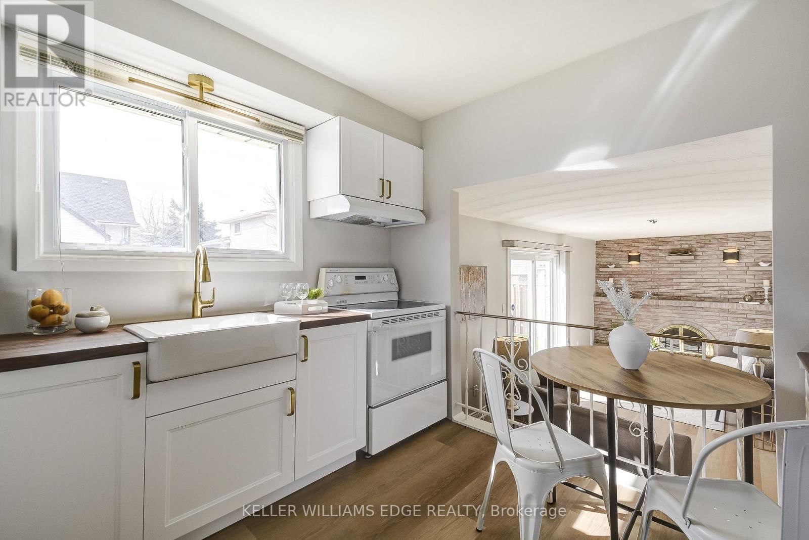 217 LAWNHURST COURT Image 14