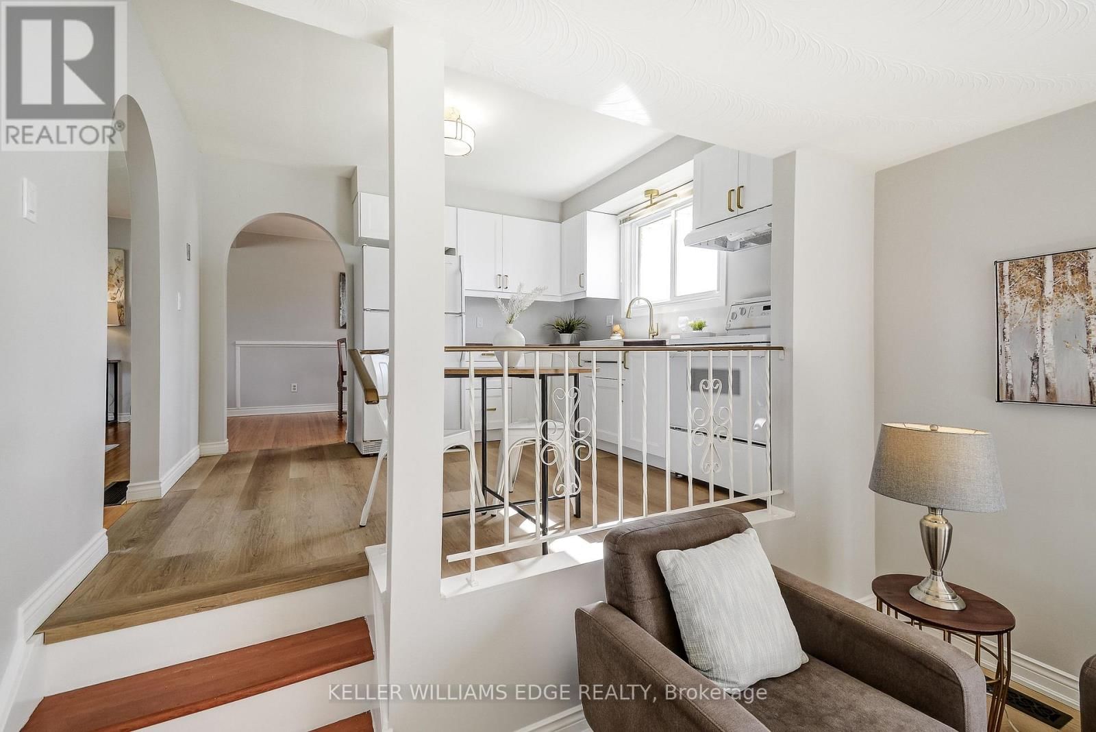 217 LAWNHURST COURT Image 15