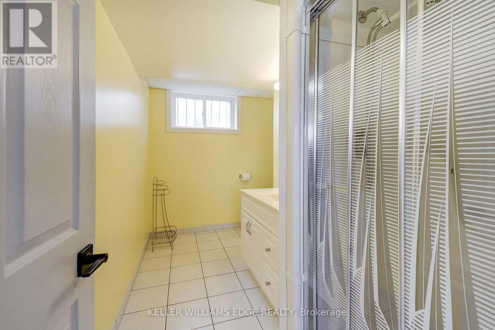 217 LAWNHURST COURT Image 31