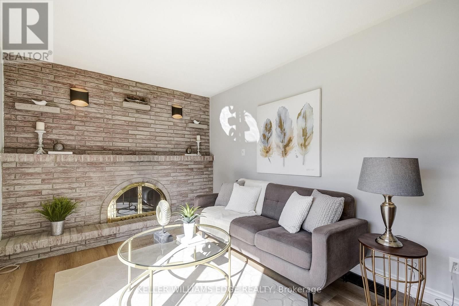 217 LAWNHURST COURT Image 6