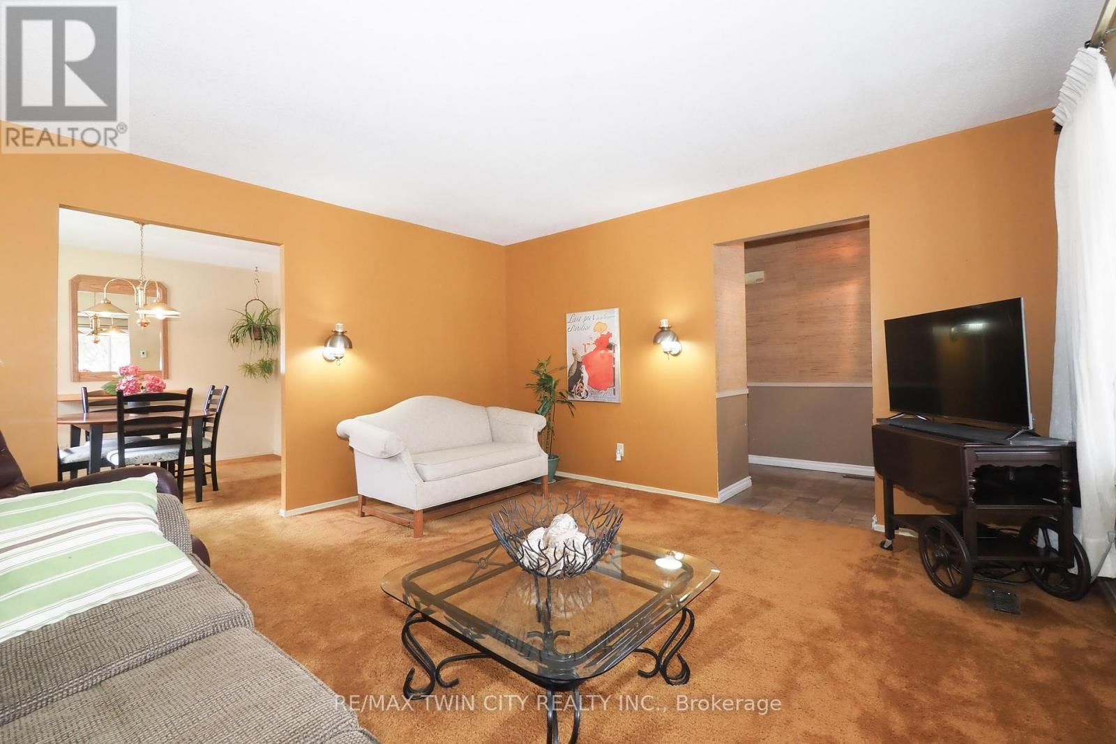 15 MOCKINGBIRD DRIVE Image 10