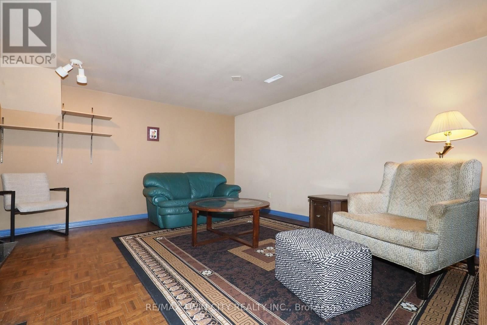 15 MOCKINGBIRD DRIVE Image 29