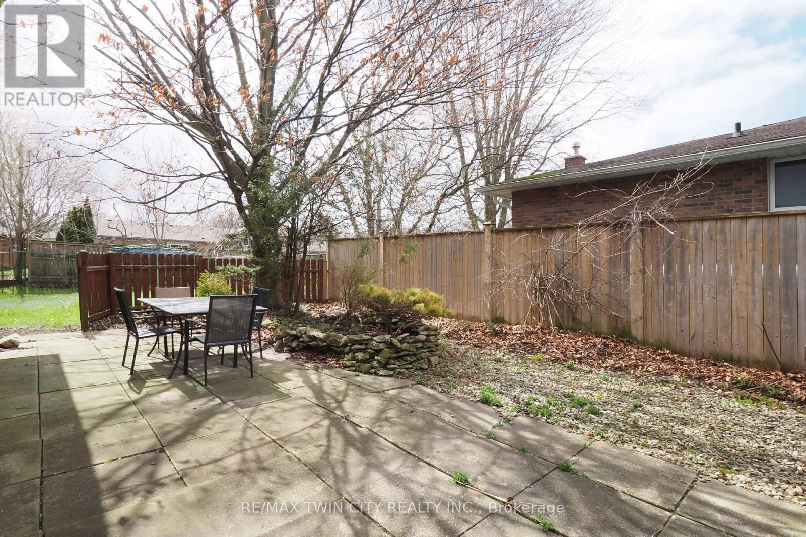 15 MOCKINGBIRD DRIVE Image 34