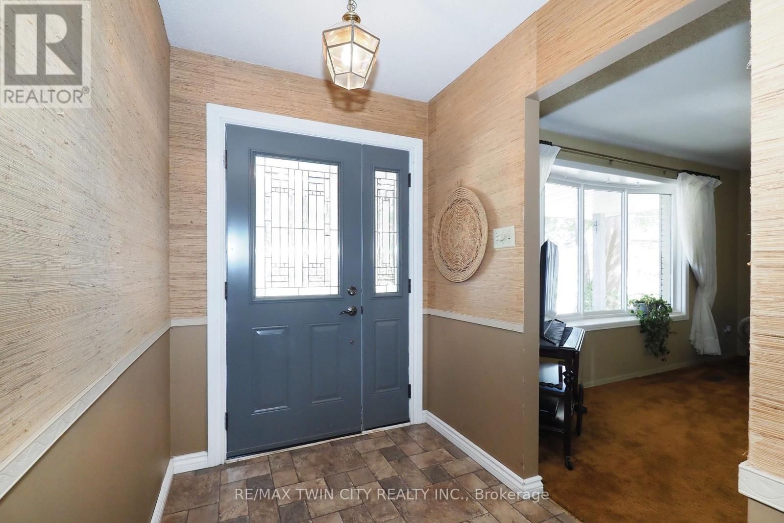 15 MOCKINGBIRD DRIVE Image 5