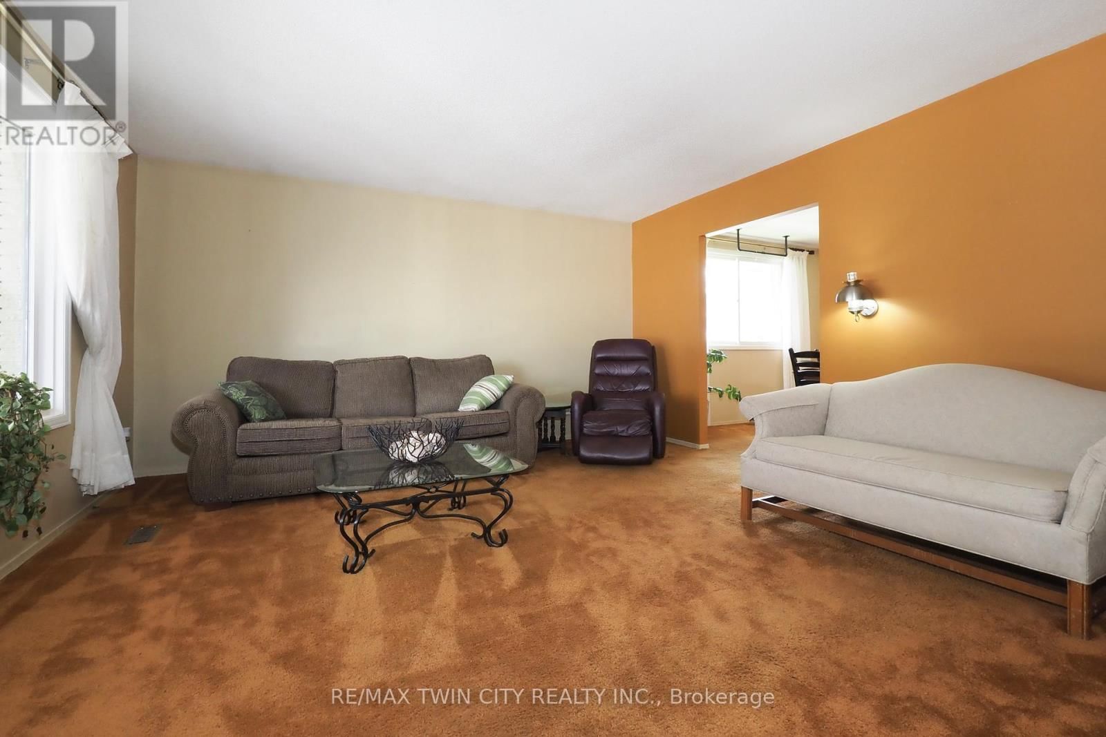 15 MOCKINGBIRD DRIVE Image 7