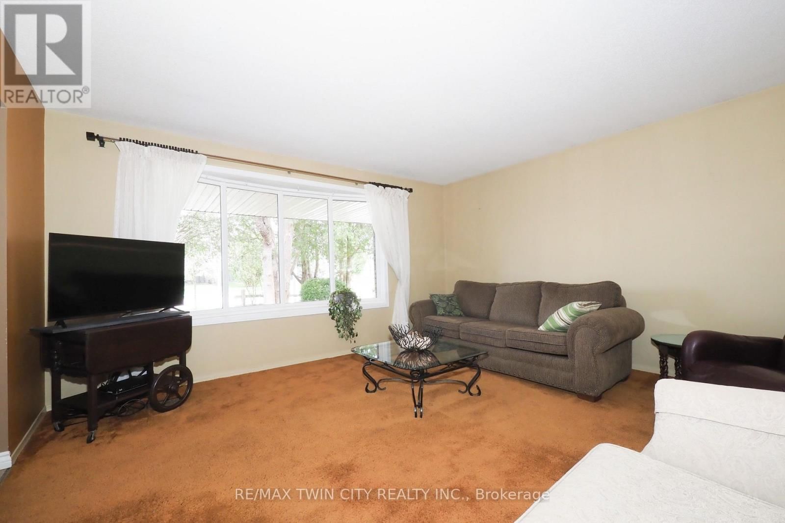 15 MOCKINGBIRD DRIVE Image 8