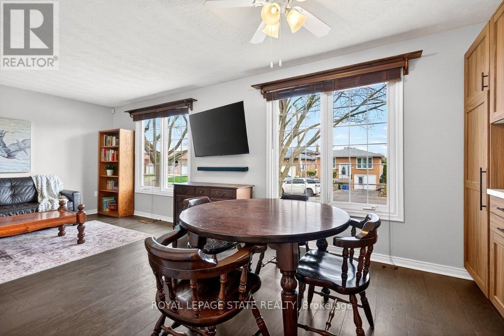 368 CARSON DRIVE Image 12