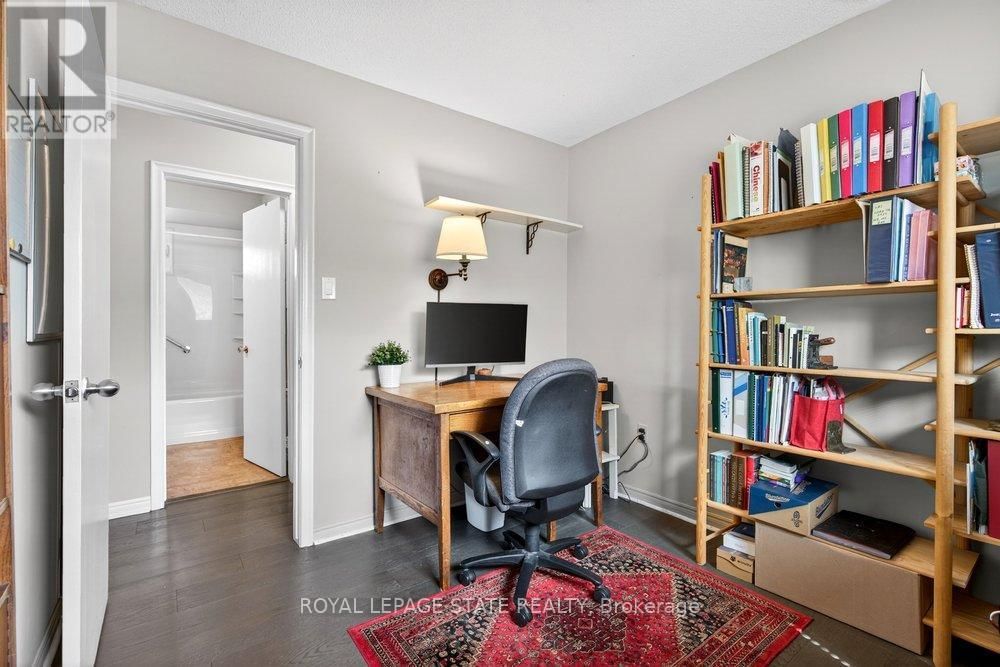 368 CARSON DRIVE Image 24