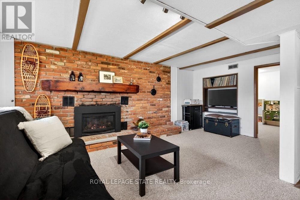 368 CARSON DRIVE Image 30