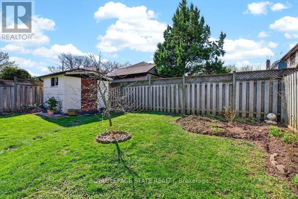 368 CARSON DRIVE Image 46