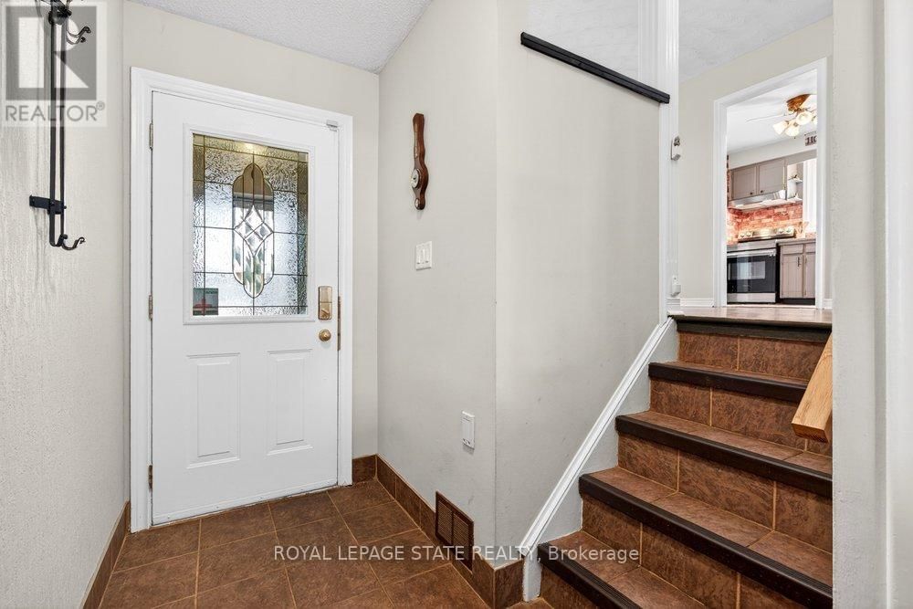 368 CARSON DRIVE Image 5