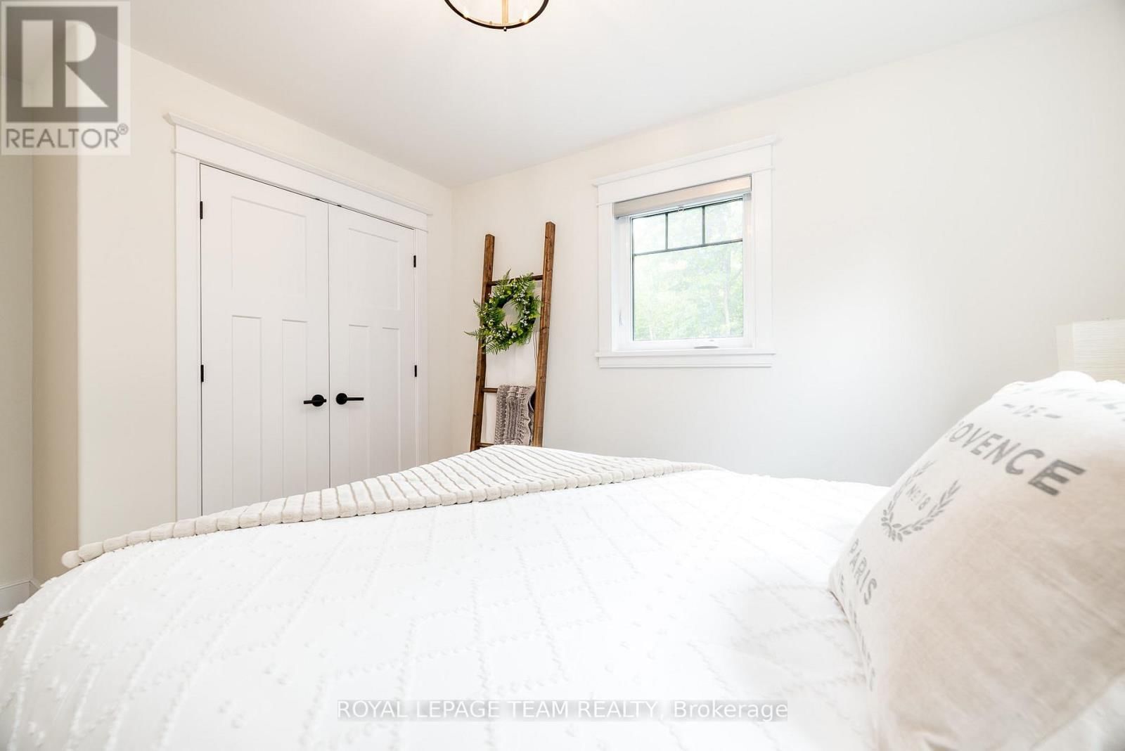 103 BROOKBERRY CRESCENT Image 36