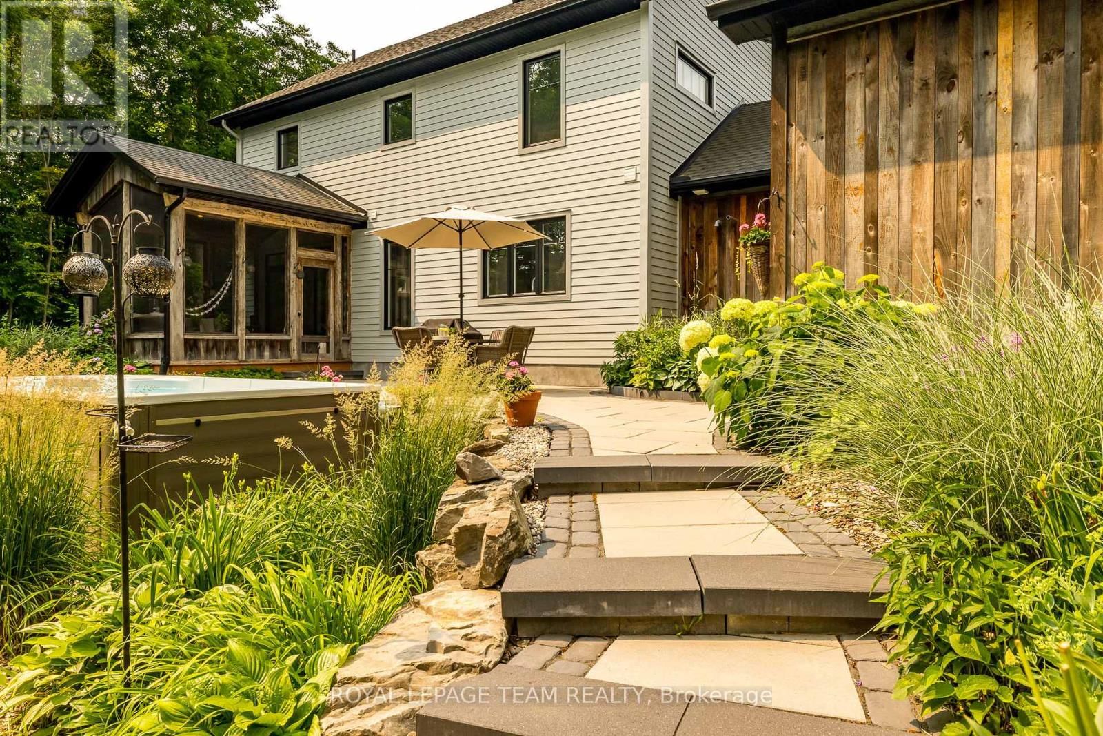 103 BROOKBERRY CRESCENT Image 44