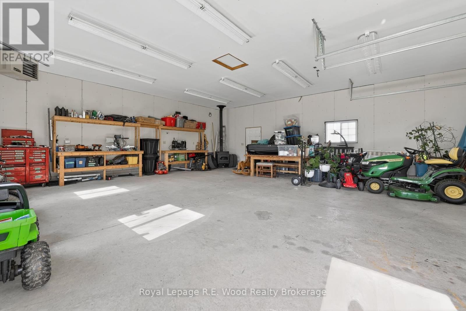 917 NORFOLK COUNTY ROAD 19 ROAD Image 39