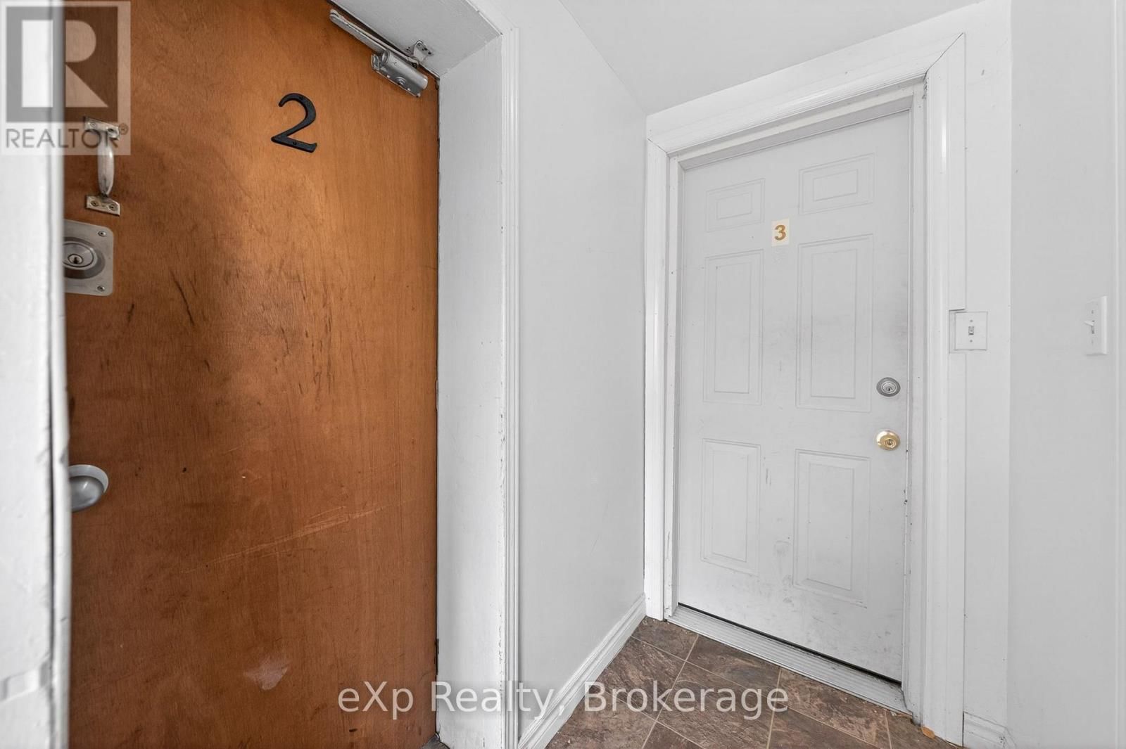 12 FLEET STREET Image 20