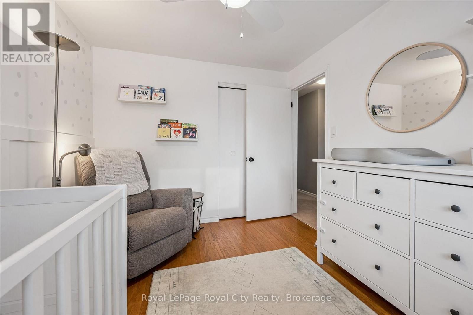 38 BRENTWOOD DRIVE Image 24