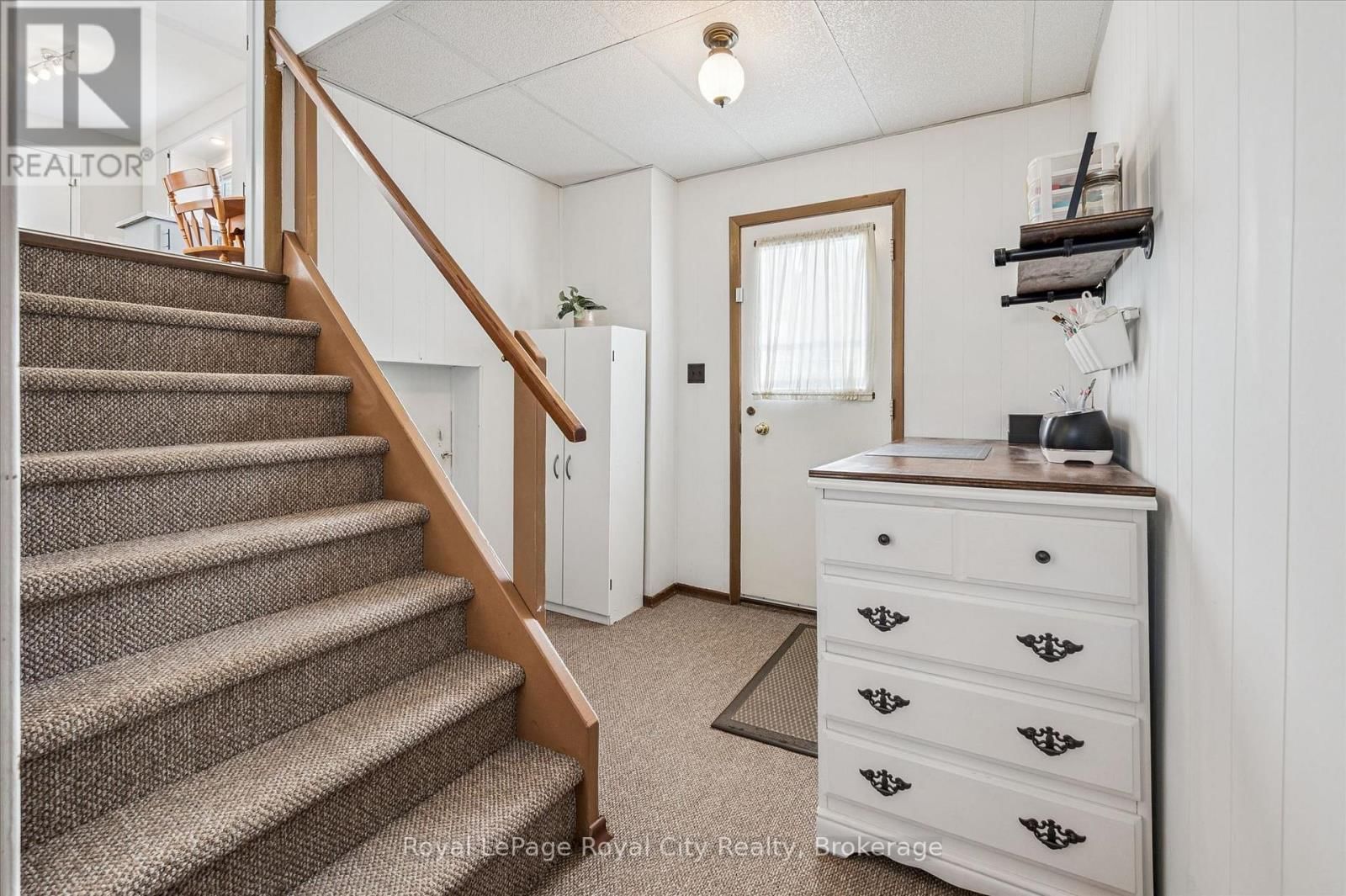 38 BRENTWOOD DRIVE Image 31